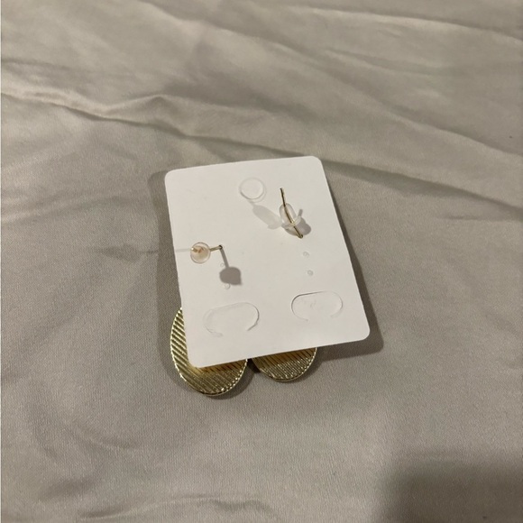 Handmade Raven Earrings​​​​​​ - Picture 4 of 4